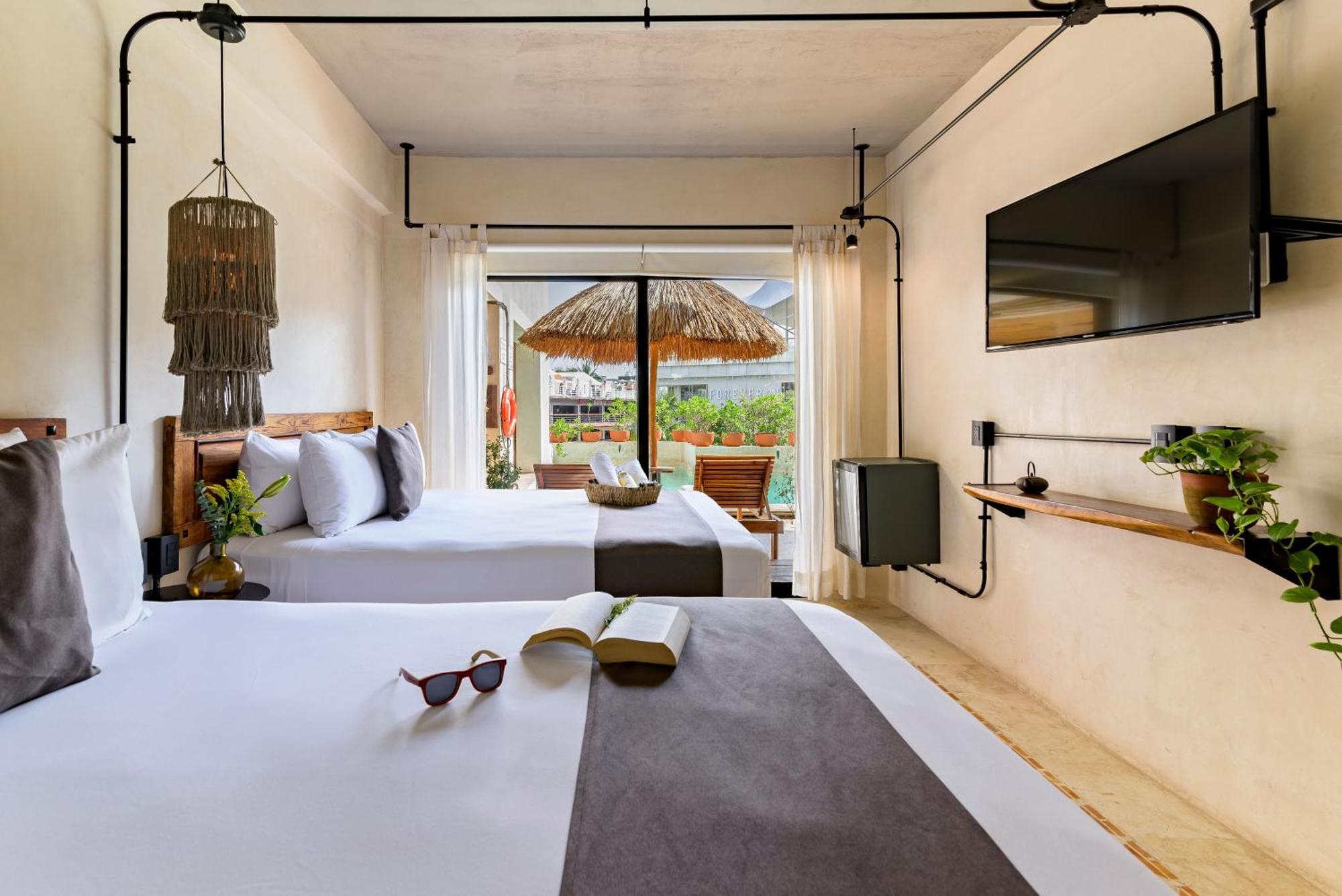 Caribbean Paradise Hotel & Spa - 5Th Avenue Playa del Carmen Exteriör bild
